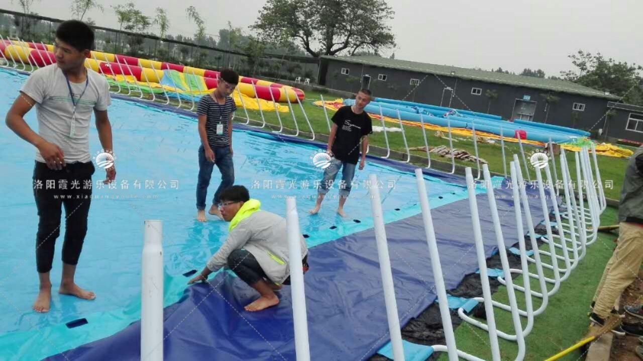 麦盖提支架游泳池